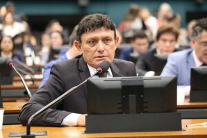 Comissão da Mulher da Câmara tem homem acusado de ameaçar deputadas