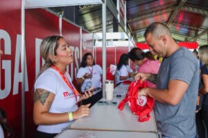 Entrega de kits agita o Metrópoles Endurance – Corrida neste sábado