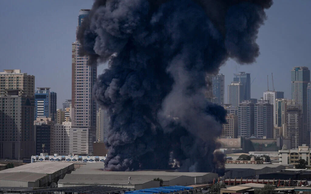 Brasileira em navio de cruzeiro relata tensão em Dubai