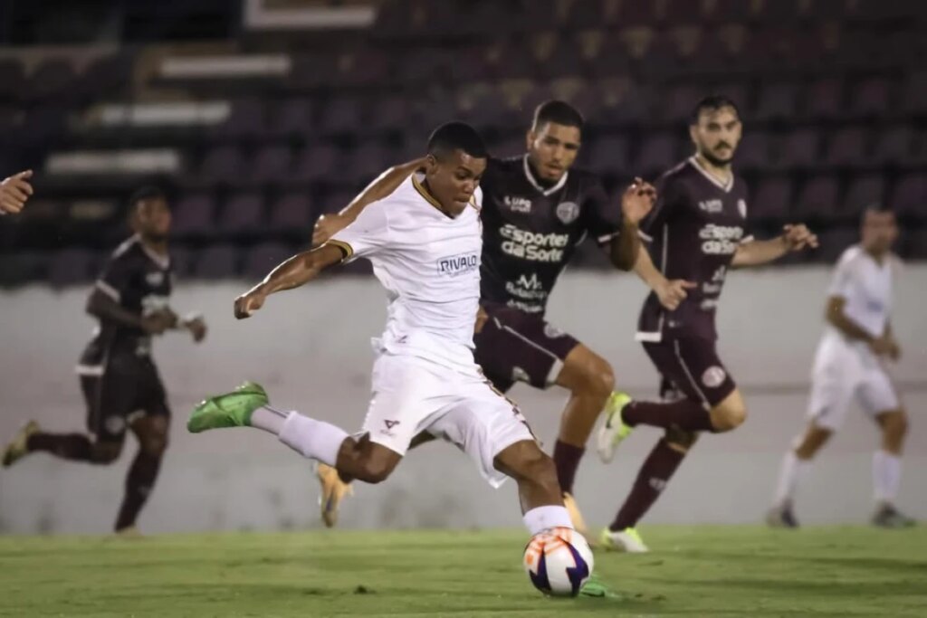 Sertãozinho bate Ferroviária e vence na segunda fase do Paulistão A2