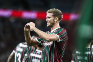 Zubeldía elogia estreia de Castillo com gol: "Recebe os holofotes"