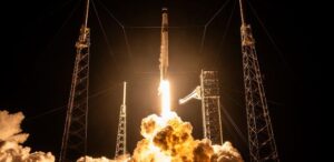 o que ele quer com data center no espaço e carro autônomo?