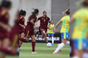 Amistoso da Seleção Brasileira Feminina é paralisada por mau tempo