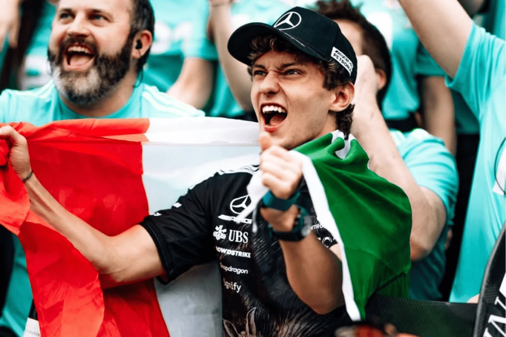 Conheça Kimi Antonelli, jovem piloto italiano que lidera Fórmula 1