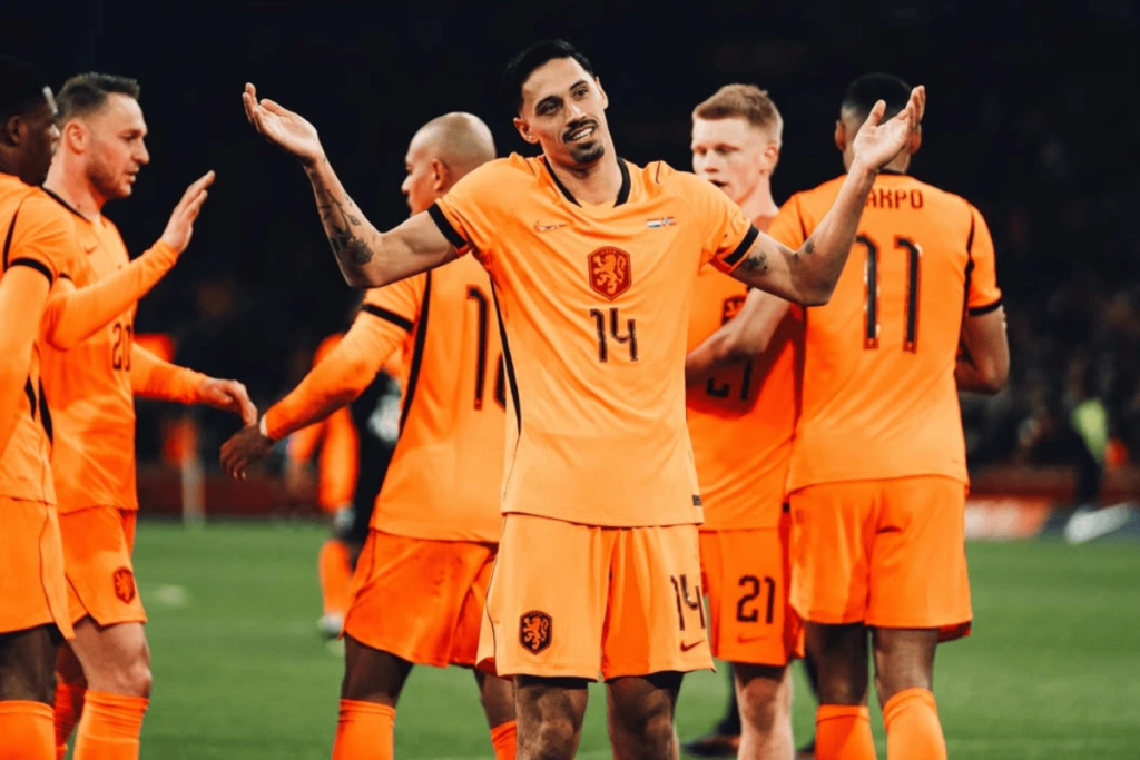 Holanda vira para cima da Noruega e vence amistoso em Amsterdã