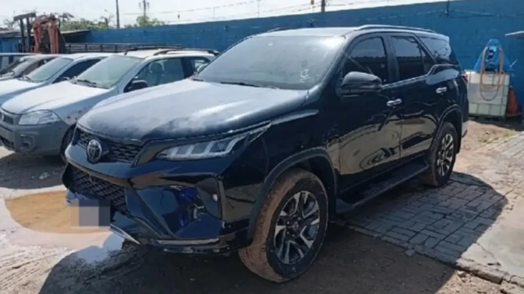 Leilão do TJGO com 580 veículos tem Hilux SW4 a partir de R$ 165 mil, mas populares em R$ 2,5 mil