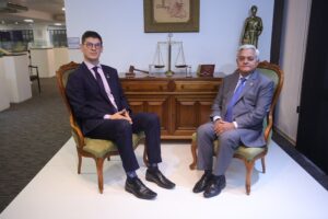 Fernando Freitas relata trajetória no Programa História Oral do TJDFT