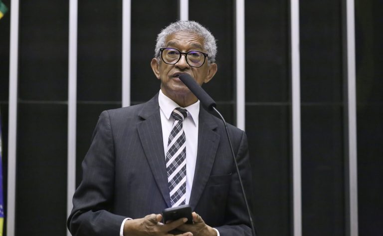 Projeto obriga notificação de câncer ligado ao amianto