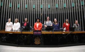 Homenagem ao Dia Internacional da Mulher.