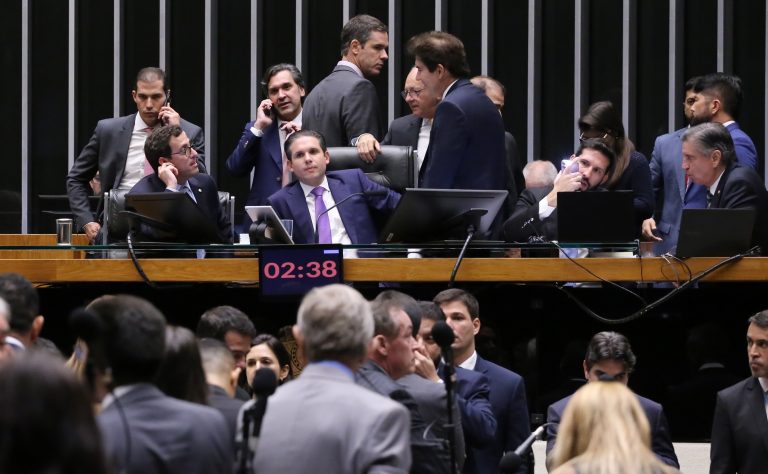 Discussão e votação de propostas legislativas. Presidente da Câmara dos Deputados, Hugo Motta (REPUBLICANOS - PB)