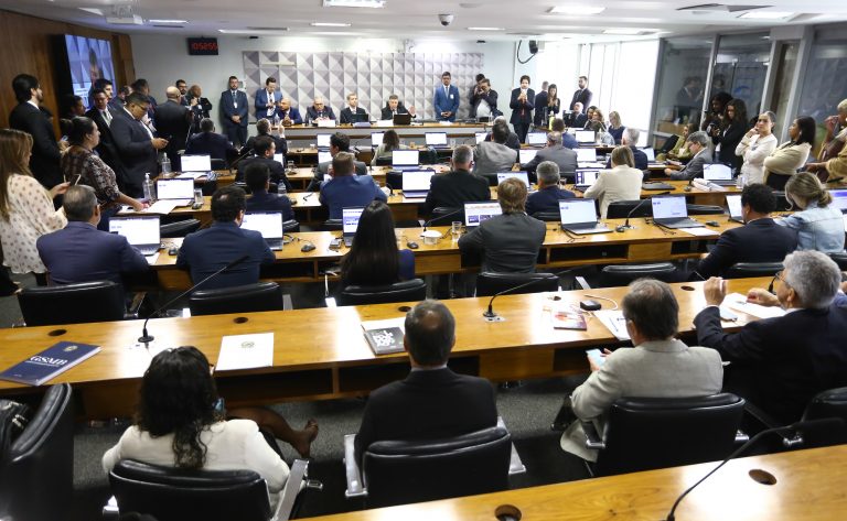 Reunião da Comissão Parlamentar Mista de Inquérito do INSS, no Senado