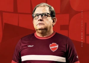 Vila Nova anuncia Guto Ferreira para sequência da temporada