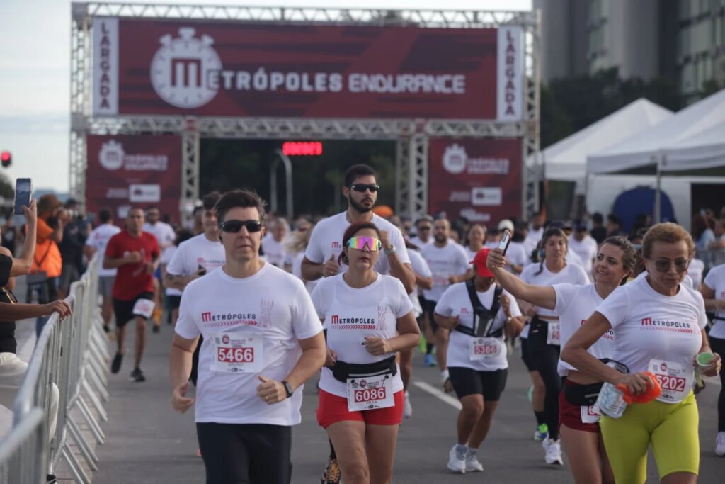 Metrópoles Endurance – Corrida: esportistas disputam prova de 5 km