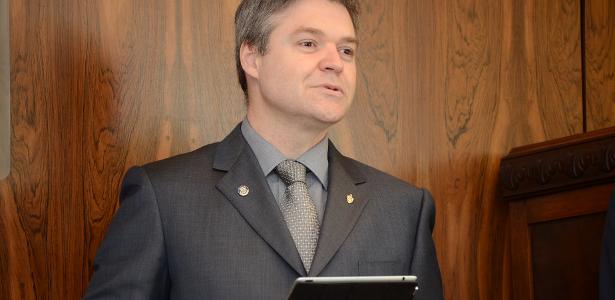 Na era da IA, vale a pena estudar computação? Professor brasileiro nos EUA responde