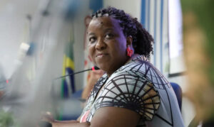 Ministra destaca proteção gradual de crianças com ECA Digital