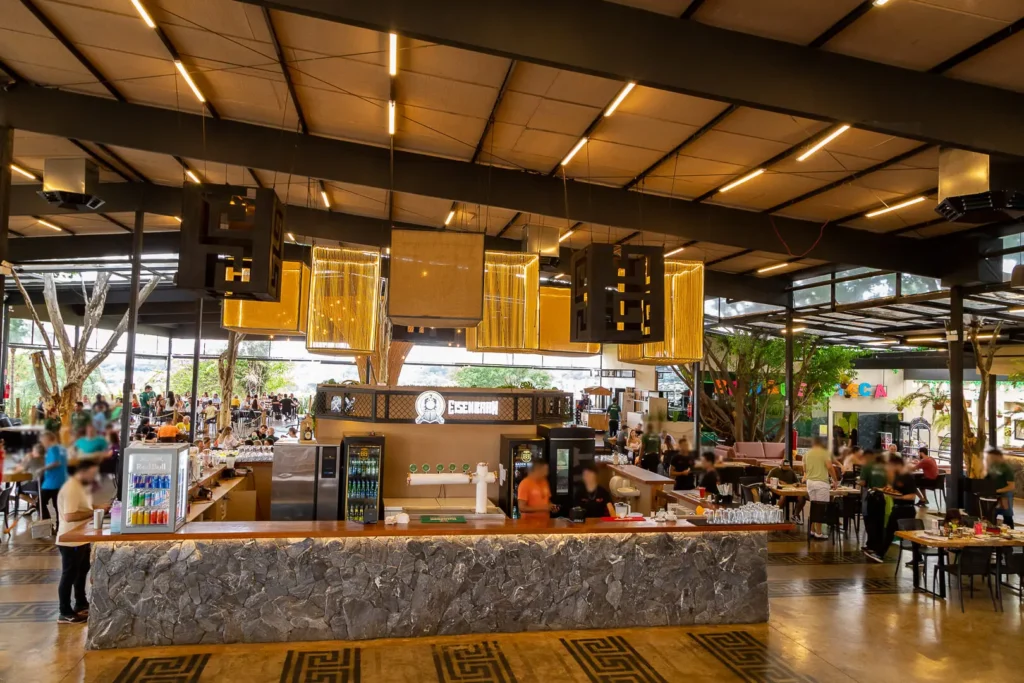 Bares e restaurantes admitem frustração com MotoGP em Goiânia: 'abaixo do esperado'