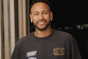 Neymar exibe rotina em vídeo marcado por Mavie e treino pré-jogo