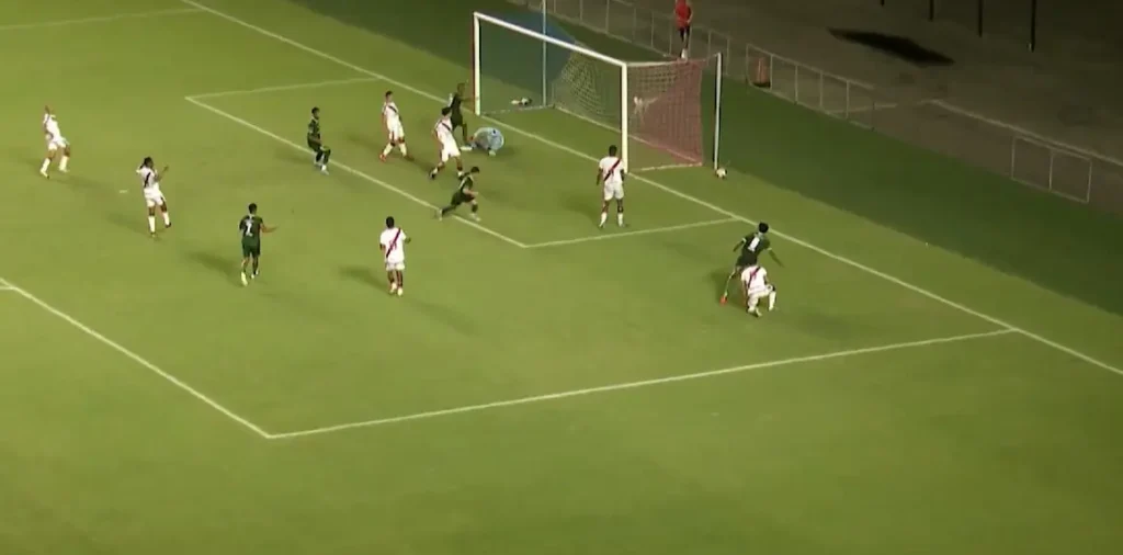 Porto Vitória 3x2 Atlético