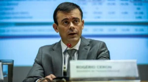 Secretário do Tesouro diz que alta do petróleo até US$ 85 não deve gerar pressão inflacionária