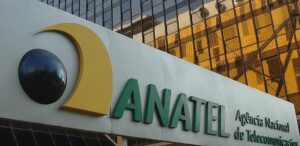 Anatel retoma consulta para regular atividade das big techs no país
