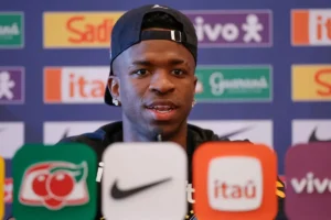 Vini Jr diz que seleção brasileira não é favorita para a Copa do Mundo