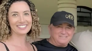 'Uma música que se interrompe antes do refrão', diz Amado Batista ao homenagear filha que morreu em Goiânia