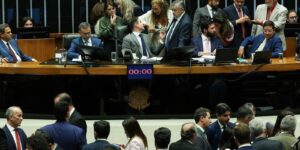 Em primeiro turno, Câmara aprova garantia de recursos para o Suas