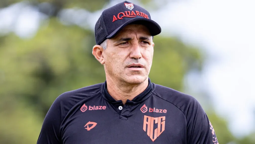 Mesmo com a vitória, Eduardo Souza afirma que Atlético precisa definir os jogos e “diminuir o sofrimento”