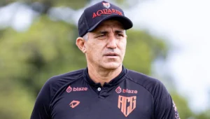 Mesmo com a vitória, Eduardo Souza afirma que Atlético precisa definir os jogos e “diminuir o sofrimento”