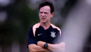 Corinthians estreia na Libertadores fora de casa e sob o comando de Fernando Diniz