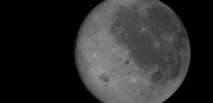 Artemis 2 fez mais de 7 mil fotos ao contornar a Lua