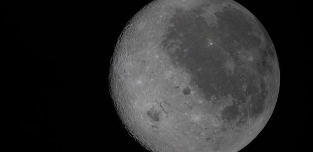 Artemis 2 fez mais de 7 mil fotos ao contornar a Lua