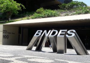 BNDES capta R$ 943,5 mi com banco japonês JBIC para biocombustíveis e energia