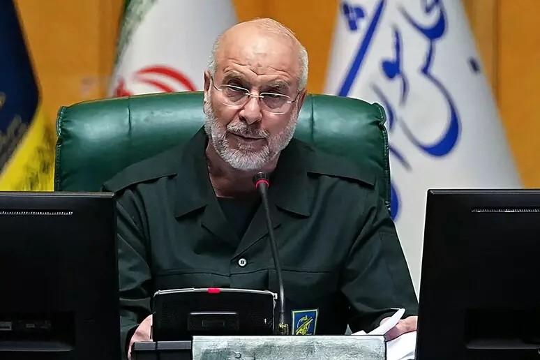 Irã: Ghalibaf diz que país já derrotou 6 planos dos EUA e enfrenta nova fase de pressão