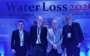 Adasa participa de congresso internacional sobre perdas de água no Rio