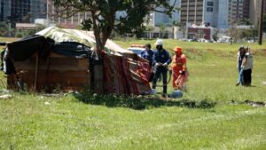 GDF inicia acolhimento a pessoas em situação de rua no Plano Piloto