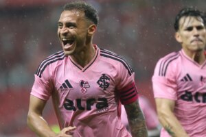 Alan Patrick é destaque para jogão no DF