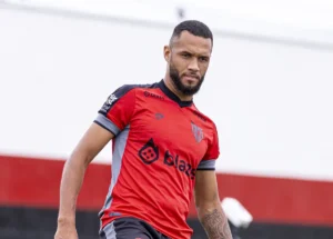 Atlético x Londrina; confira a provável escalação do Dragão para o duelo deste domingo (12/04)