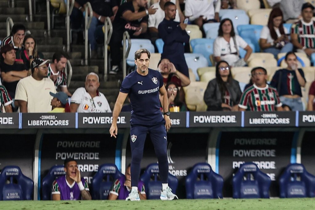 Zubeldía destaca domínio do Fluminense em derrota na Libertadores