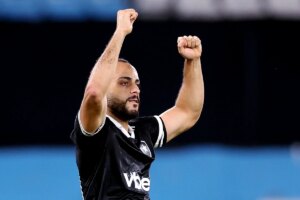 Arthur Cabral vive momento mágico no Fogão