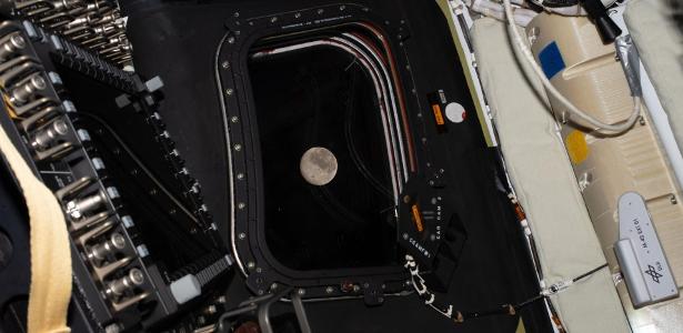 como vai ser tempo da Artemis 2 no lado oculto da Lua?