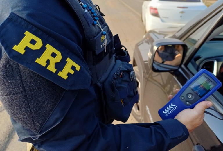 PRF inicia Operação Semana Santa na madrugada desta quinta-feira