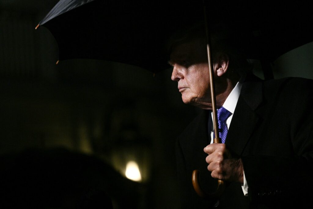 Trump diz à Fox News que há ‘boa chance’ de alcançar acordo com Irã na segunda-feira