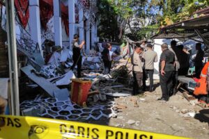 Terremoto deixa um morto no leste da Indonésia