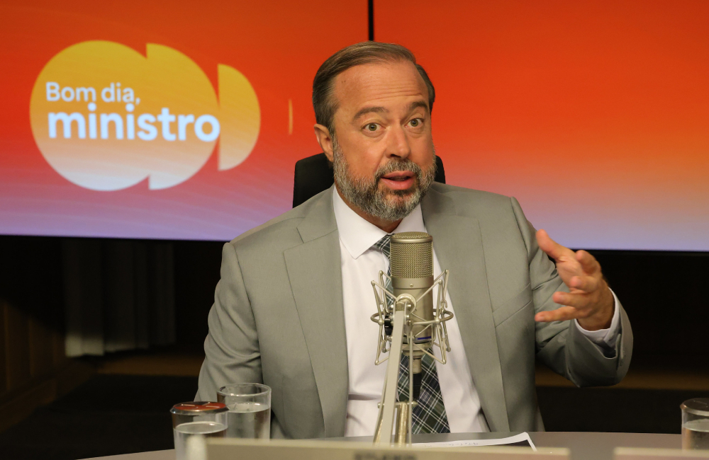 Ministro Silveira preside reunião do CMSE e destaca segurança energética