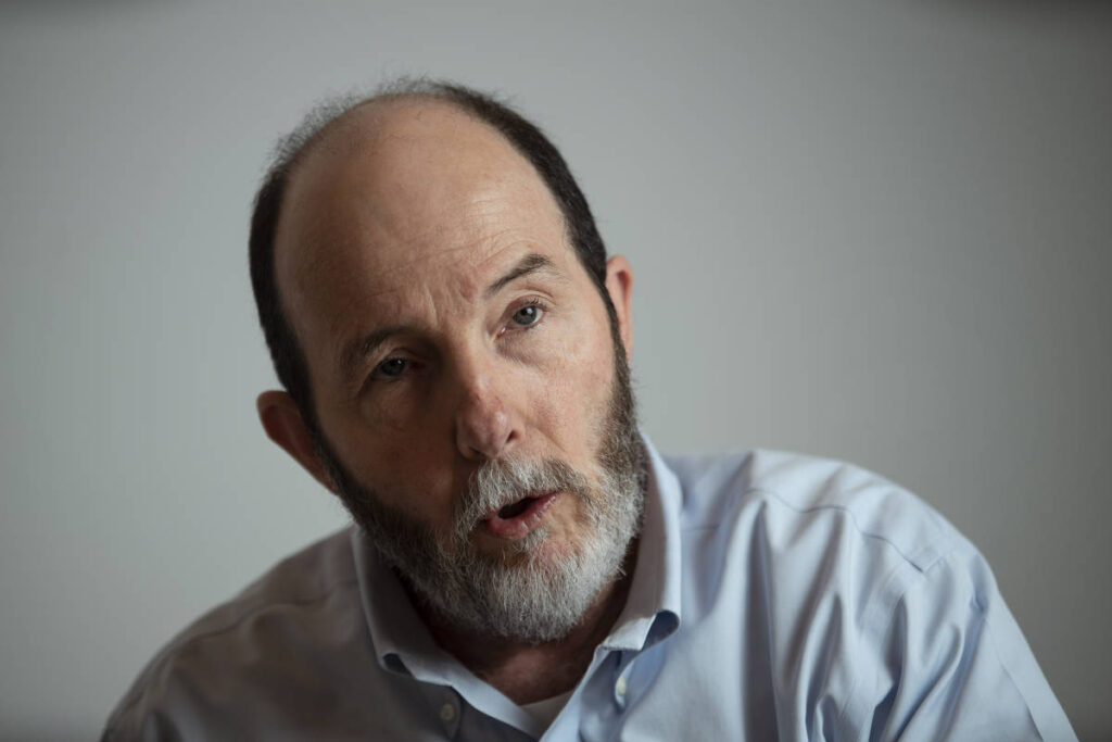 Faz falta uma política fiscal que facilite a vida do Banco Central, diz Arminio Fraga