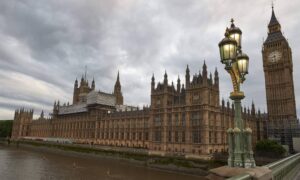 Lei sobre morte assistida na Inglaterra e no País de Gales não avança no Parlamento britânico