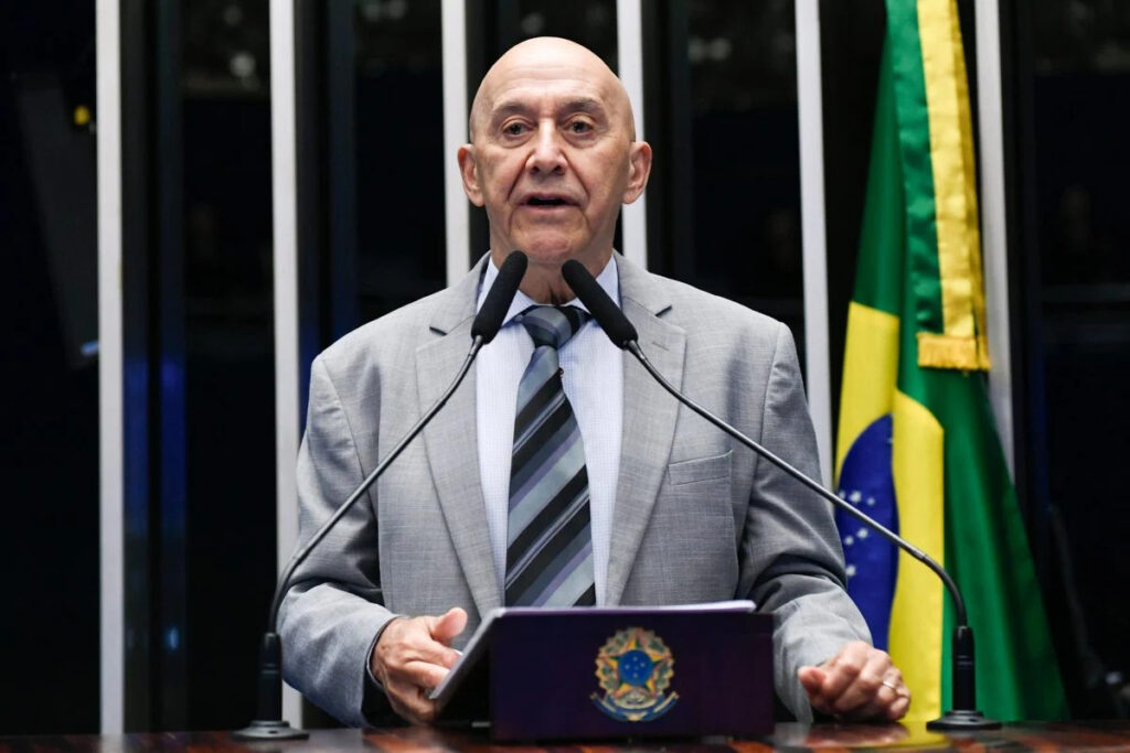 Senador Confúcio Moura defende blocos partidários para governabilidade