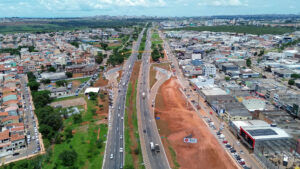 Viaduto no Riacho Fundo reduz engarrafamentos e tempo de viagem
