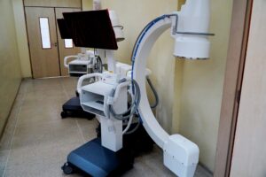 IgesDF lança edital para compra de dez arcos cirúrgicos